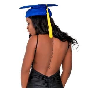 Meet your Posher, Justajia